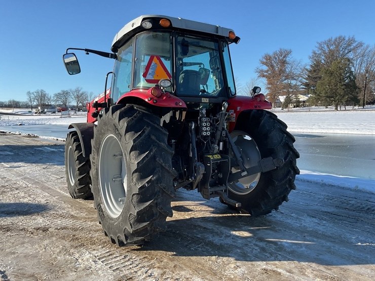 massey-ferguson-5613-image-3