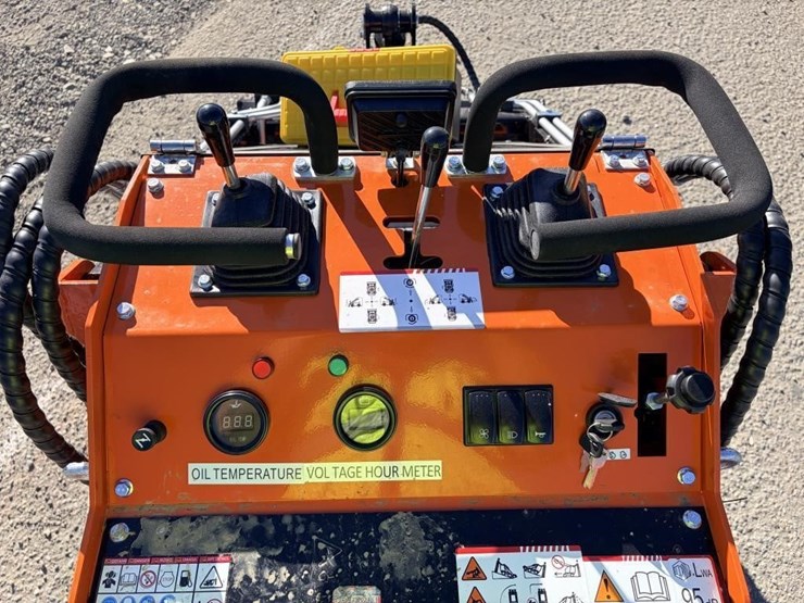 2025-sdlool-sl36c-skid-steer-image-10