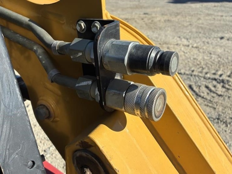 2019-asv-rt25-skid-steer-track-loader-image-8