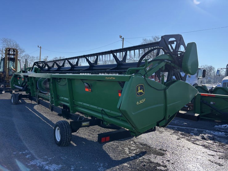 john-deere-630f-image-12