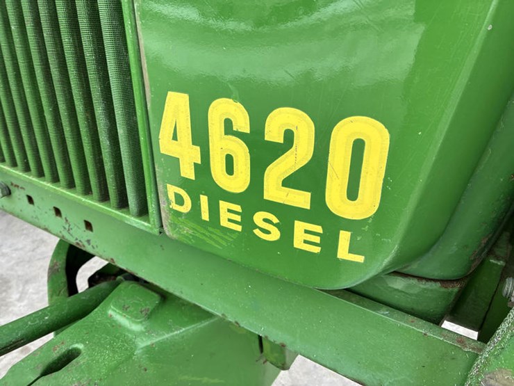 john-deere-4620-image-17