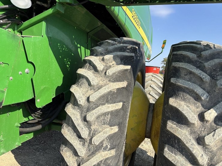 2003-john-deere-2-image-51