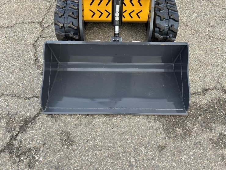 2025-sd-lanch-sdll60-skid-steer-image-5