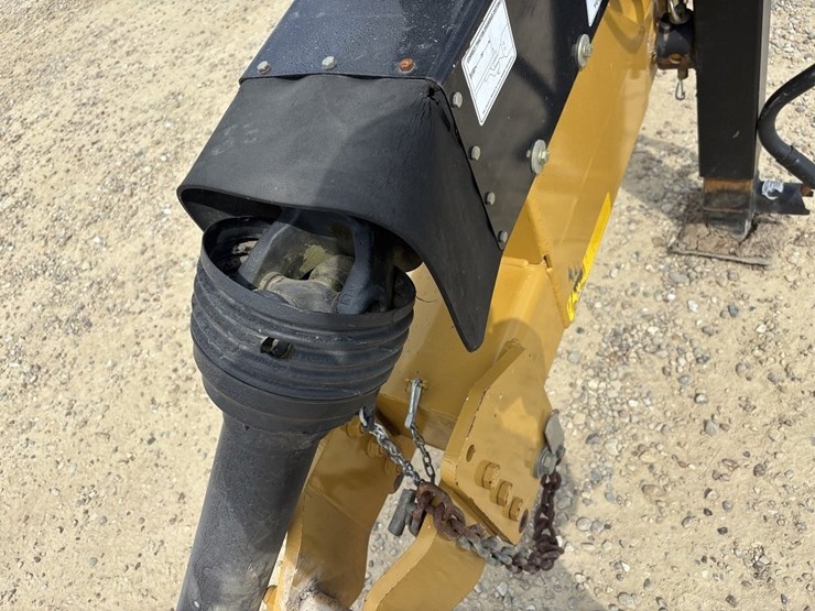 dynamic-wolverine-pull-type-ditcher-image-11