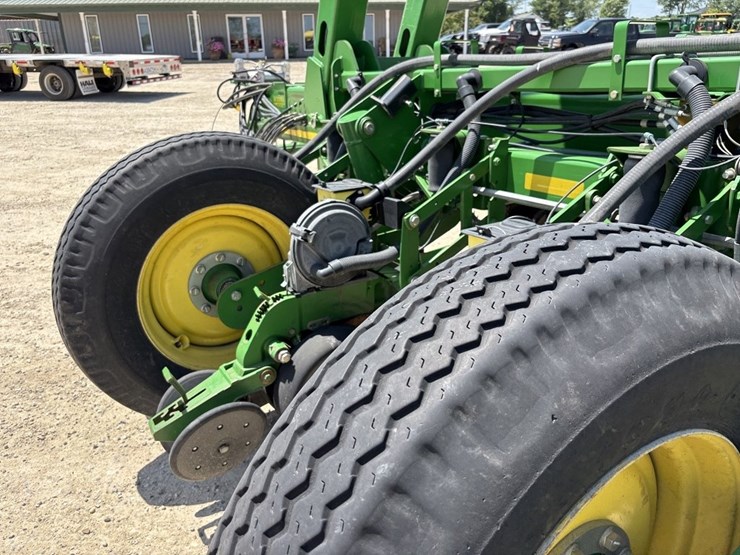john-deere-s680-image-54