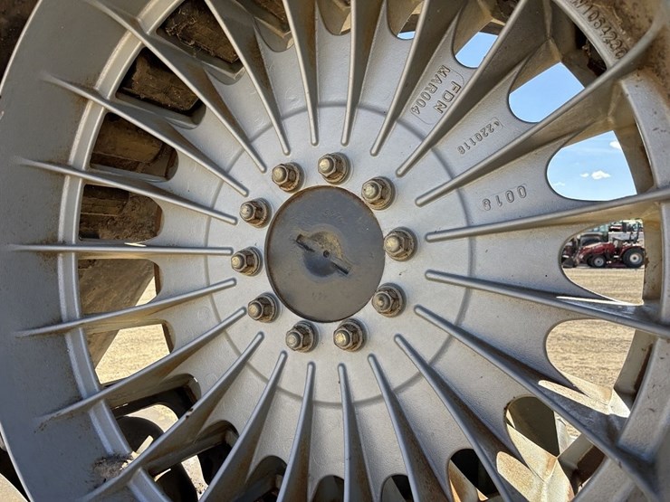 camso-agco-fendt-combine-tracks-image-14