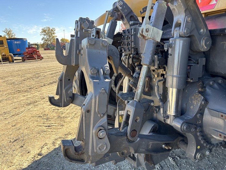 challenger-765e-track-tractor-image-20