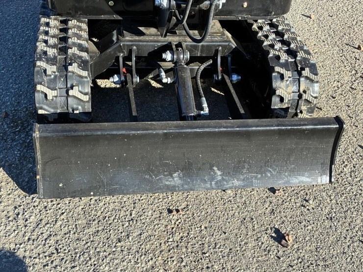 2025-vicsec-vc15-excavator-image-5