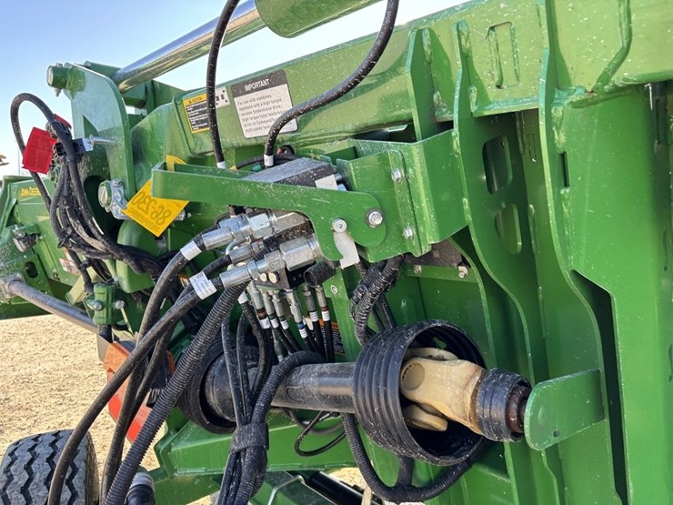 john-deere-c12f-image-23