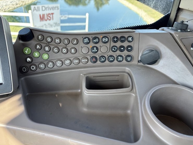 john-deere-6150r-image-41