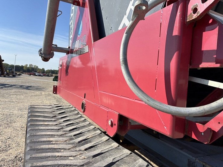 caterpillar-36-image-28