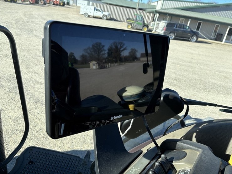 2014-case-ih-340-image-69