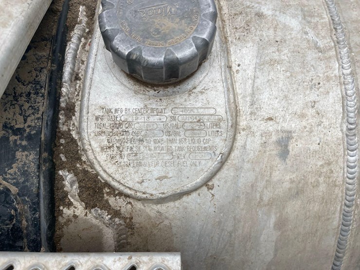 2014-mack-cxu613-semi-image-18