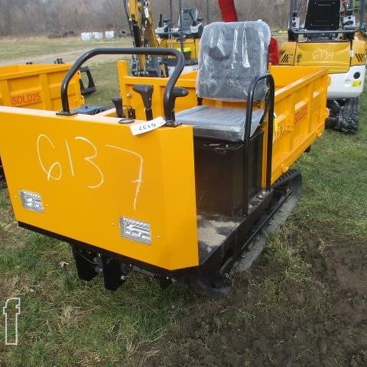 DUMPER NEW SDLANCH CRAWLER DUMPER WITH SEAT ENGIN 6137