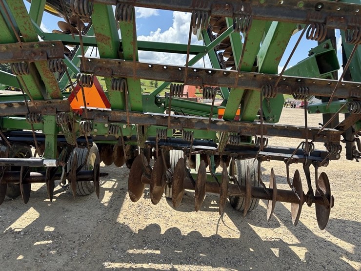 john-deere-637-image-24