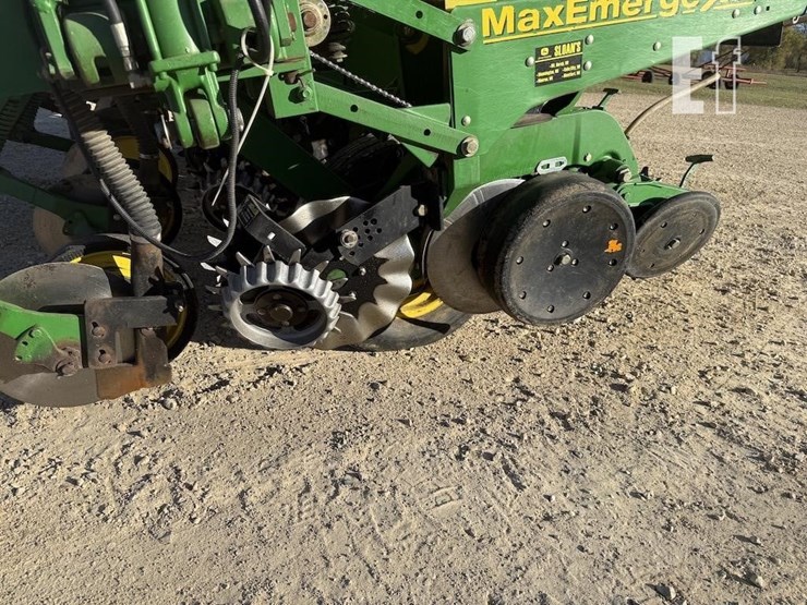 2005-john-deere-1750-image-9