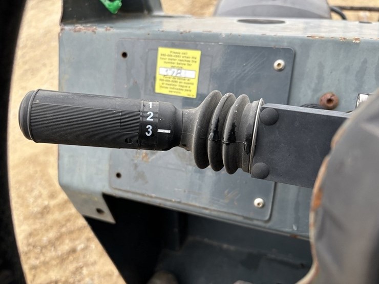 2005-john-deere-1790-image-64