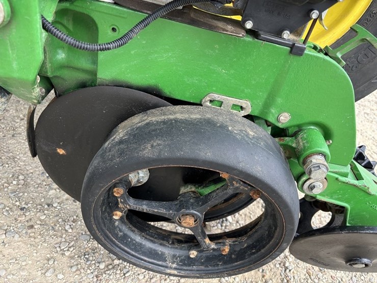 john-deere-1770nt-image-74