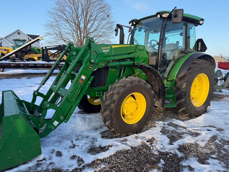2019-john-deere-r-image-28