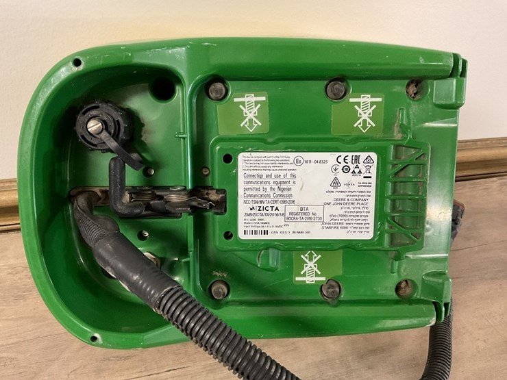 john-deere-6000-image-5