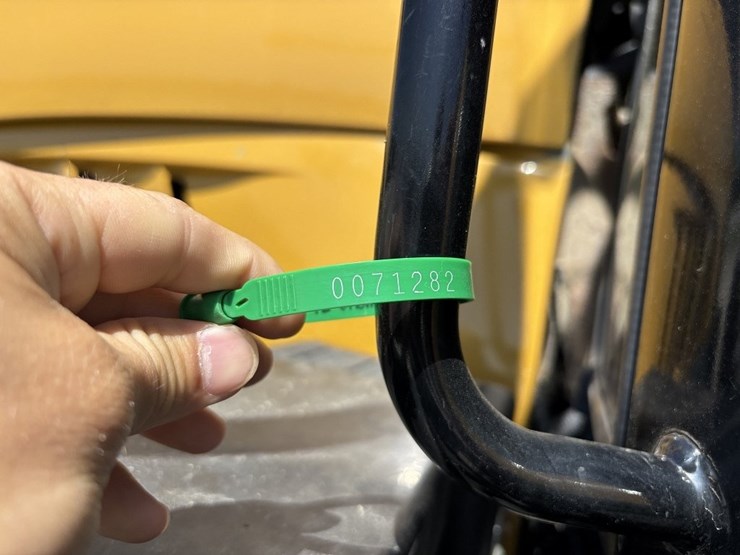 john-deere-7200r-image-47