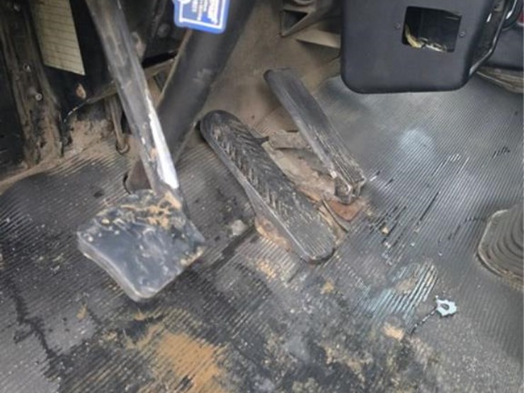 kenworth-t800-image-28