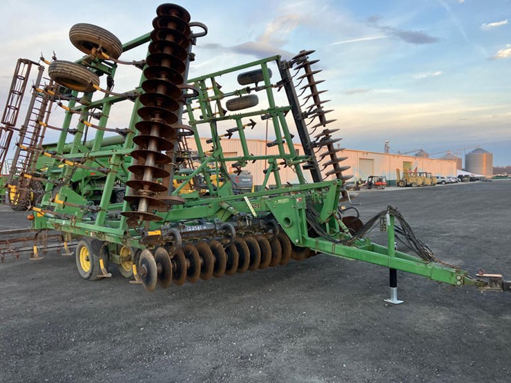 2008-john-deere-726-image-1