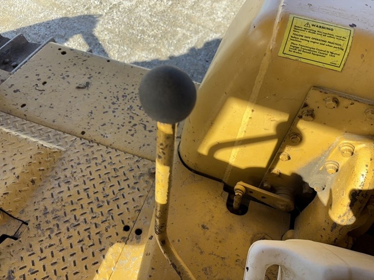 caterpillar-d7-image-48