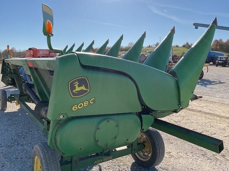 john-deere-608c-image-5