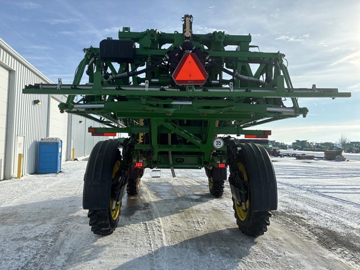 john-deere-r4038-image-7