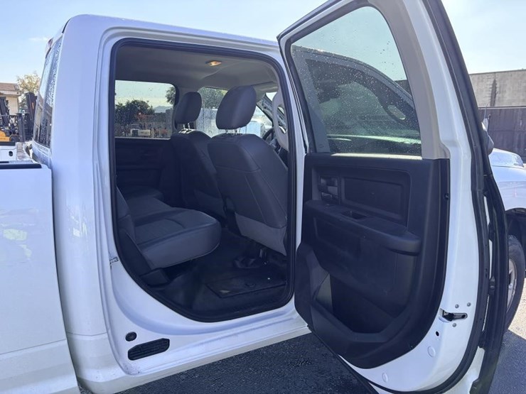 dodge-ram-2500-image-10