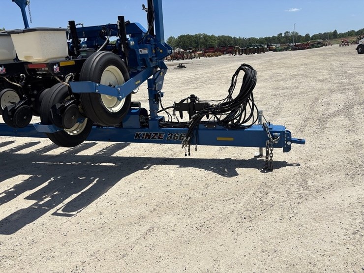 kinze-3660-image-7