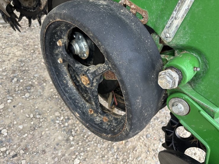 john-deere-1770nt-image-27