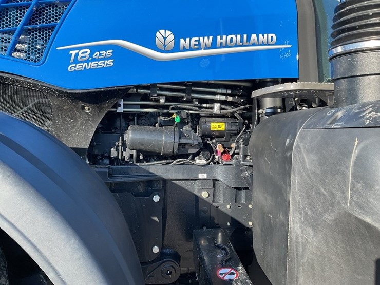 new-holland-t8.435-image-10