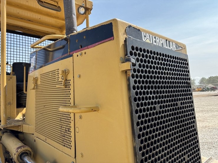caterpillar-d5m-image-15