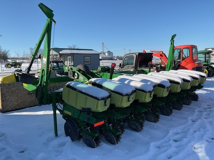 john-deere-1785-image-5