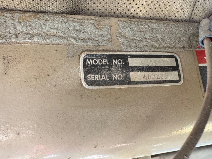 deere-770bh-image-21