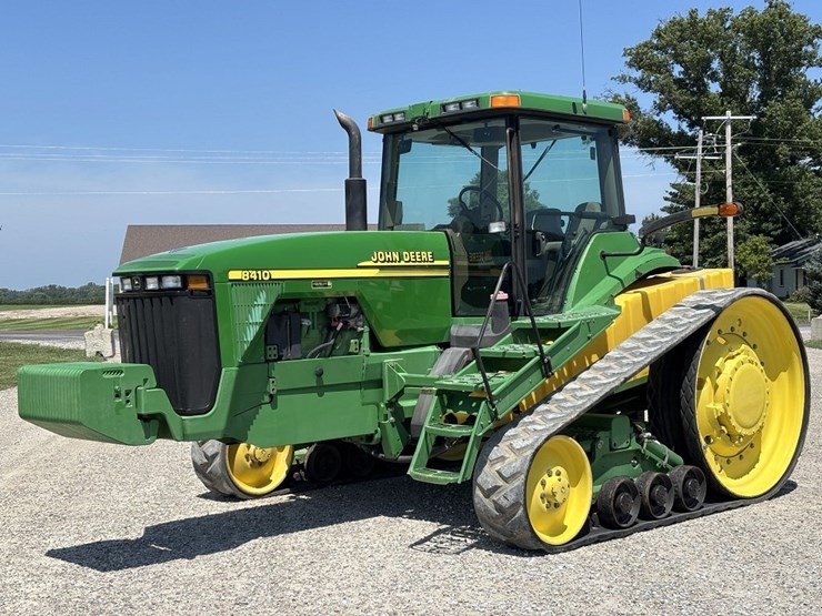 john-deere-8410t-image-1