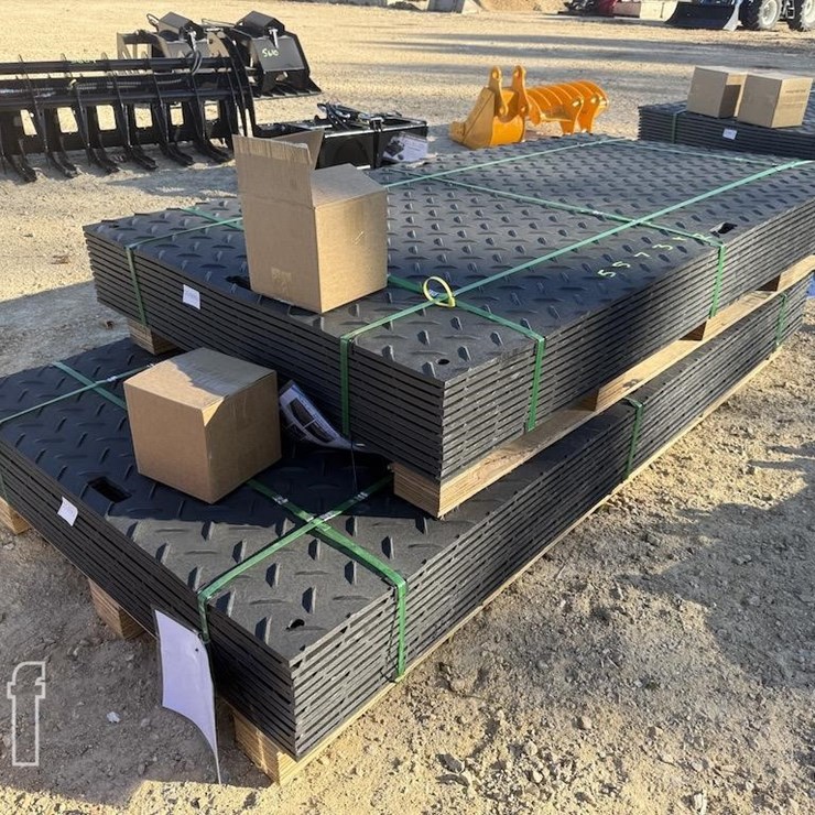 ROADBED PROTECTION PADS