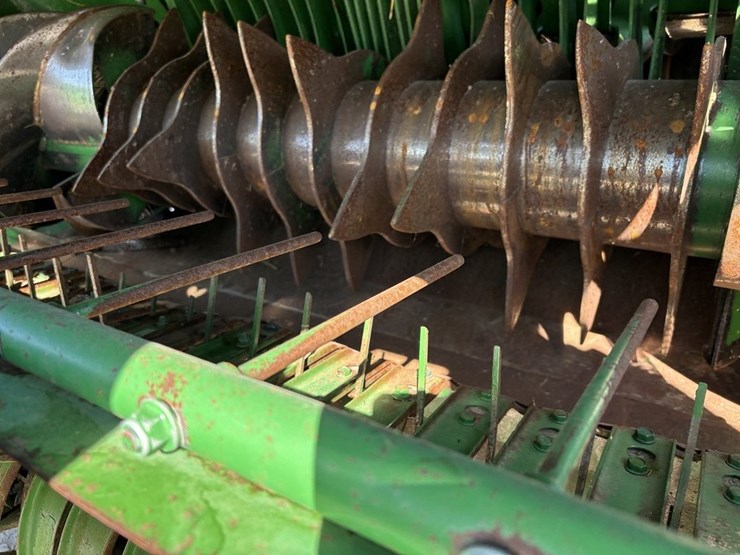 john-deere-l341-image-47