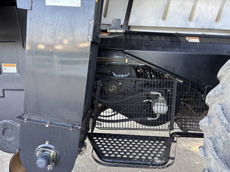 2014-caterpillar-907h2-image-24