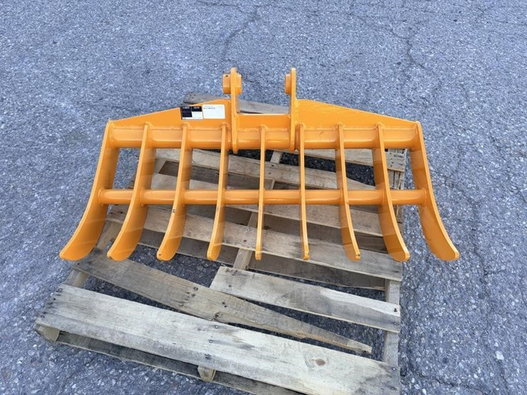 caterpillar-305-image-1