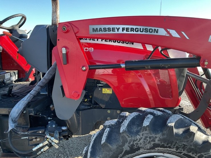 massey-ferguson-4609-image-24