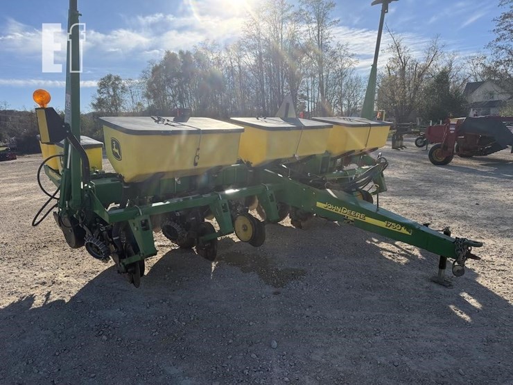 2005-john-deere-1750-image-3