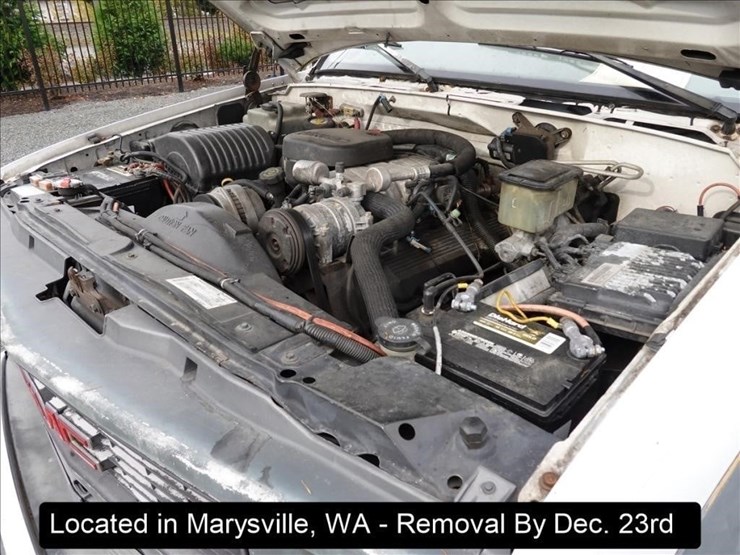 1999-gmc-3500-image-27