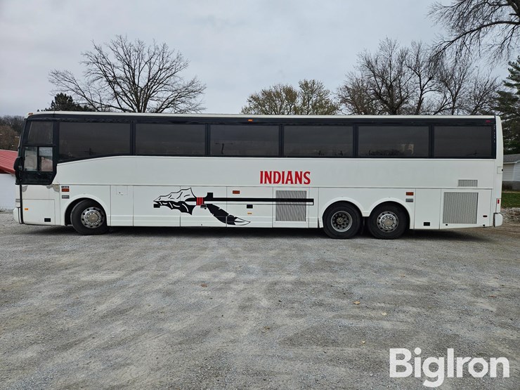 2000-vanhool-t2100-image-8