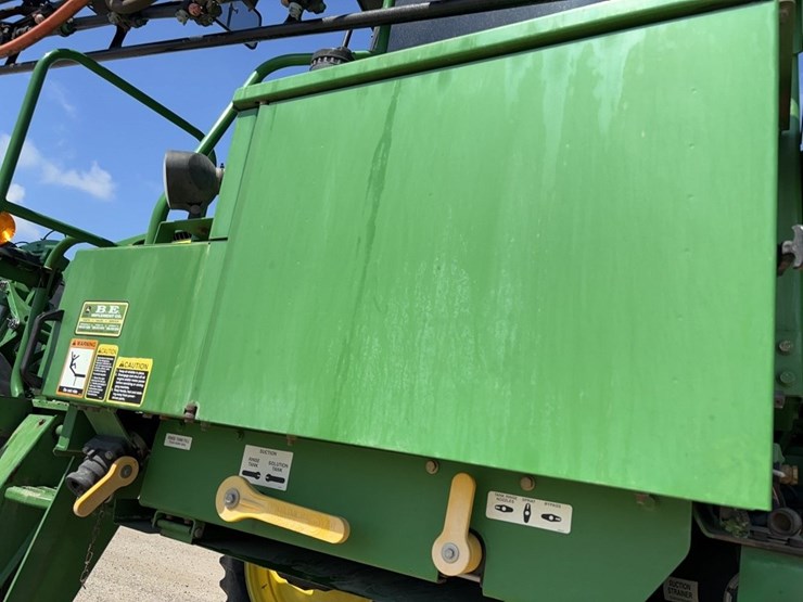 john-deere-4720-image-40