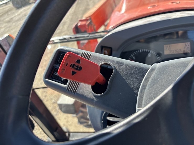 kubota-m135gx-image-43