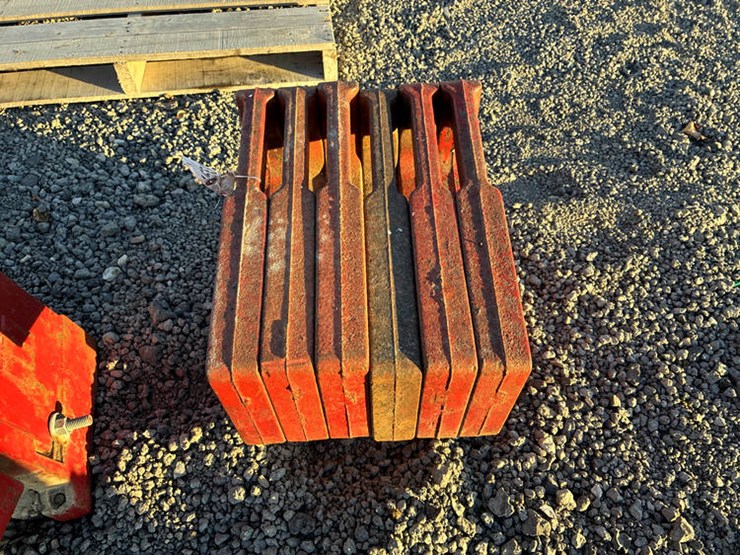 #114553-•-6x-ih-wts-image-2