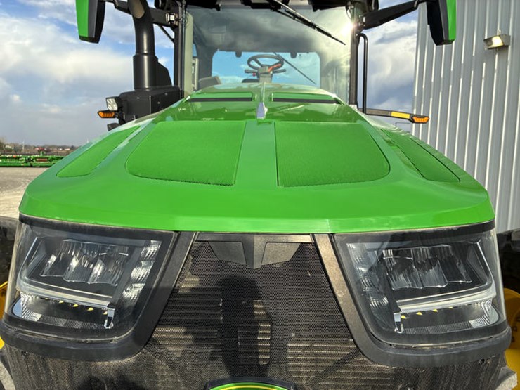 john-deere-8r-370-image-12